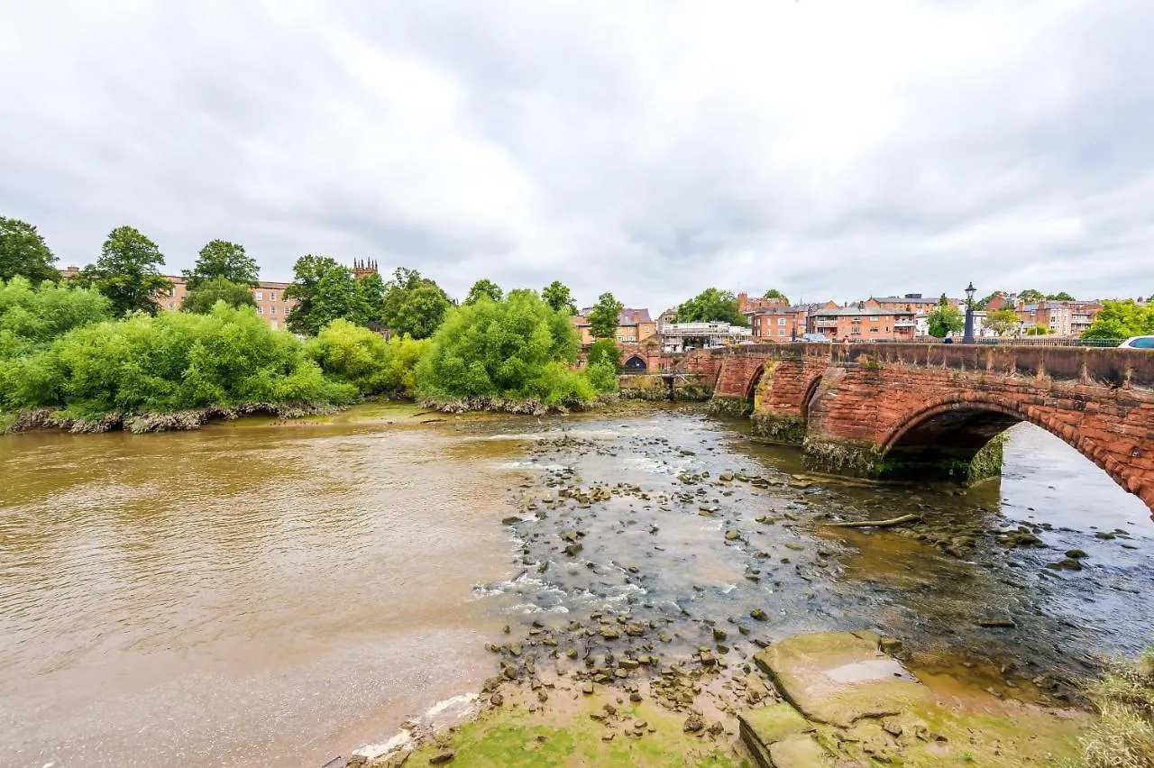 Bridge Cottage 0*, Chester United Kingdom